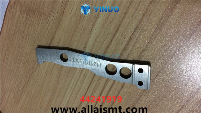 44241919 ARM KICKOUT-RH Universal AI spare parts