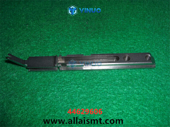 44629606 Guide Jaw Universal AI spare parts