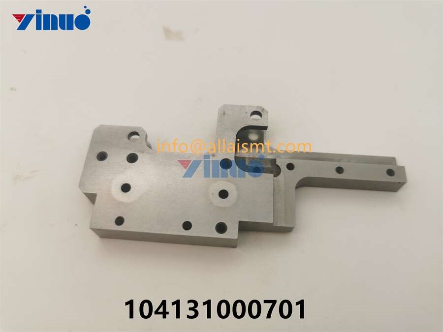 GUIDE BASE 104131000701