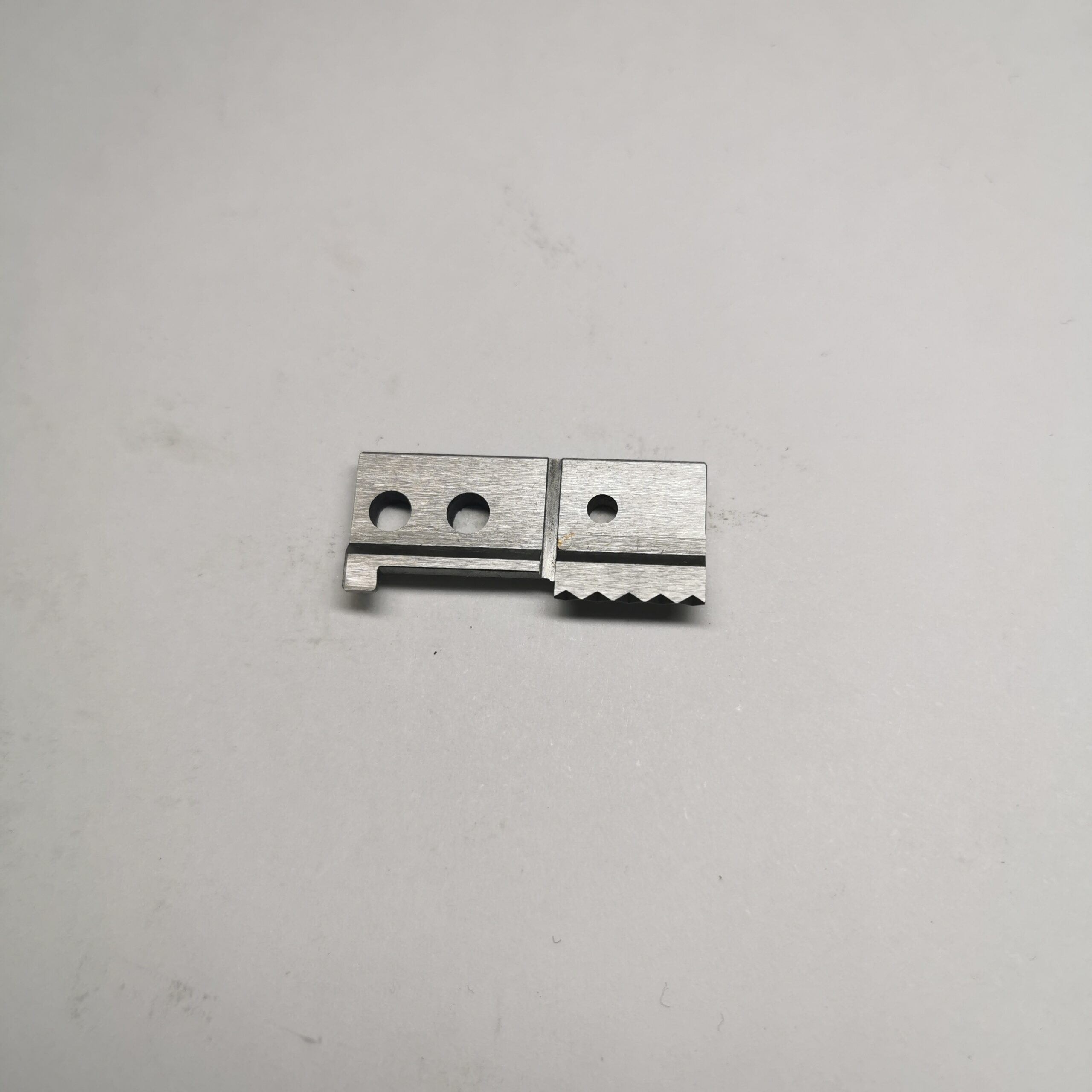 LEAD CUTTER N210133271AC N210133271AB